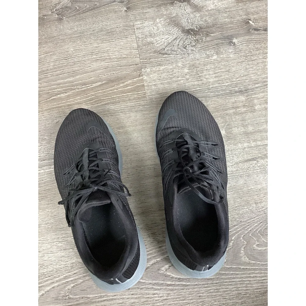 Nike Quest Men's 11.5 M Running Shoes Black Anthracite Grey AV8013-002 Sneakers